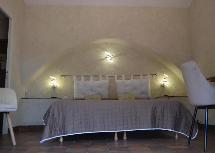 La Pierrerie Hotel 3*