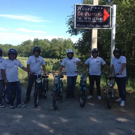 La Pierrerie Hotell 3*