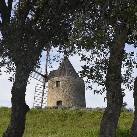 La Pierrerie Hotel 3*