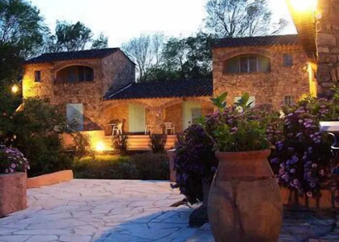 La Pierrerie 3* Grimaud